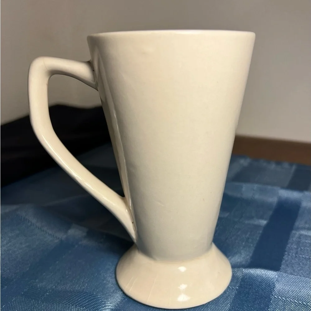 Vintage floral mug